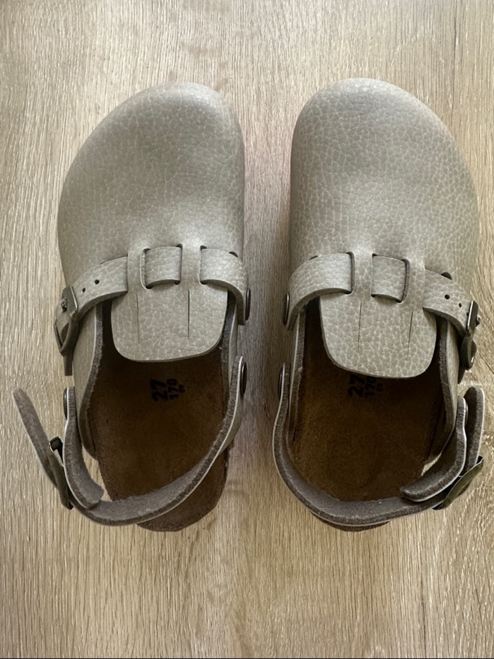 Kids Birkenstock Closed-Toe Sandals. Size 27